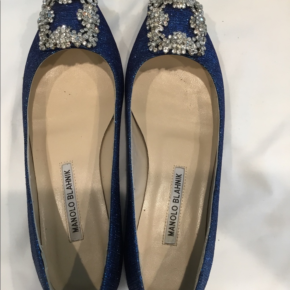 Manolo Blahnik hangisi blue flats worn a few times in excellent condition